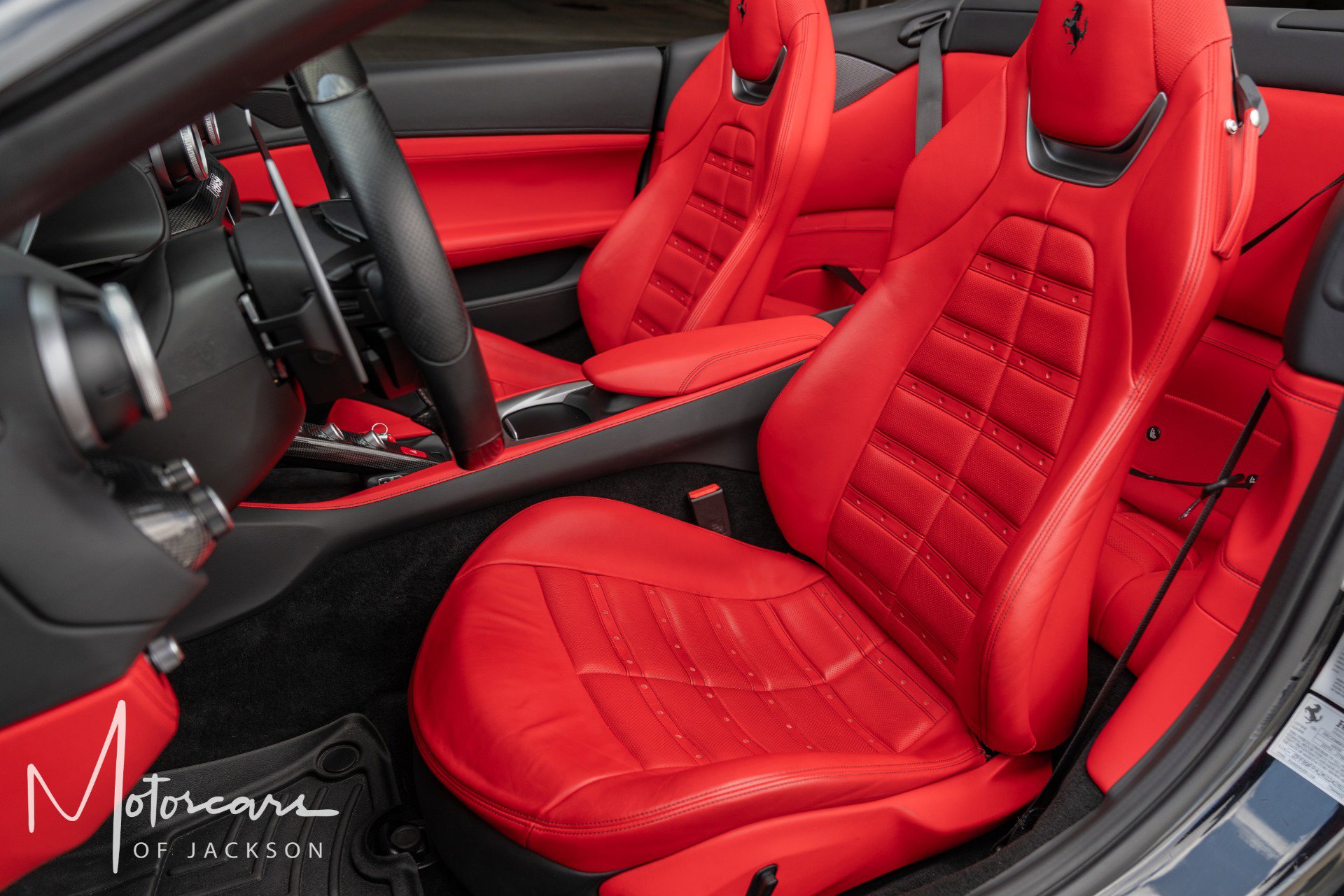 Used 2019 Ferrari Portofino image 16