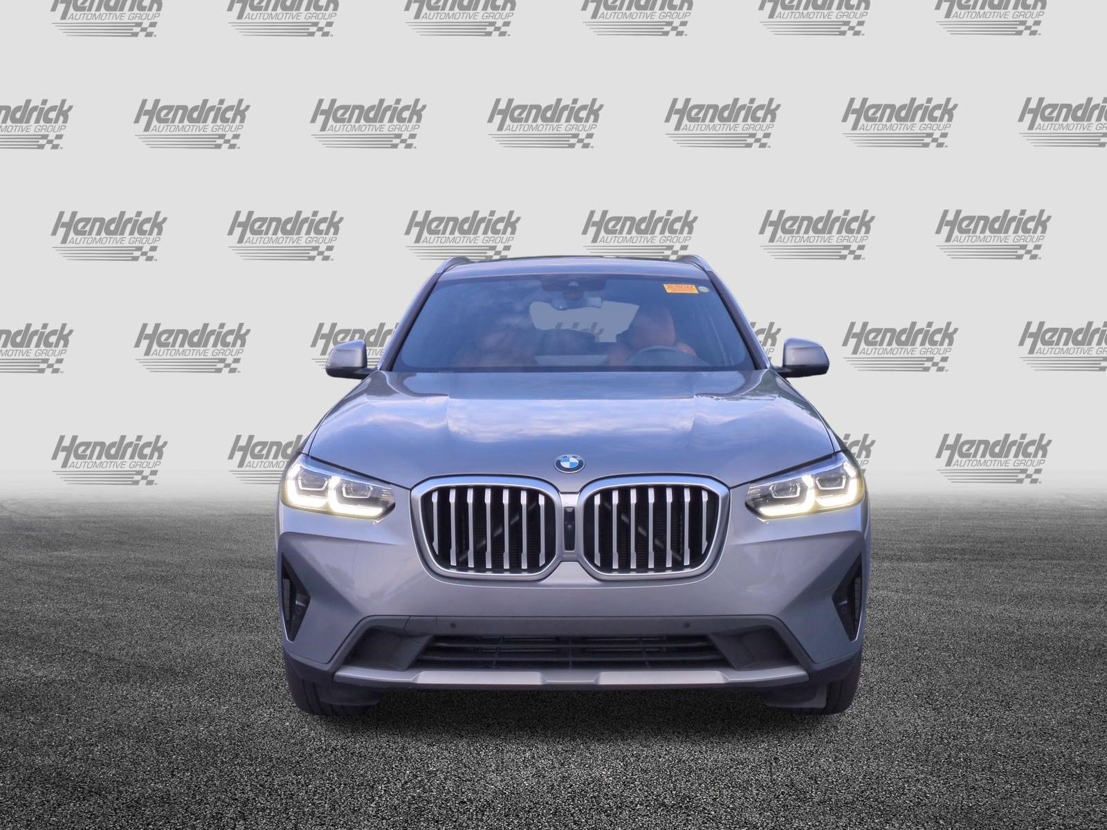 Used 2023 BMW X3 xDrive30i w/ Premium Package AWD/4WD image 3