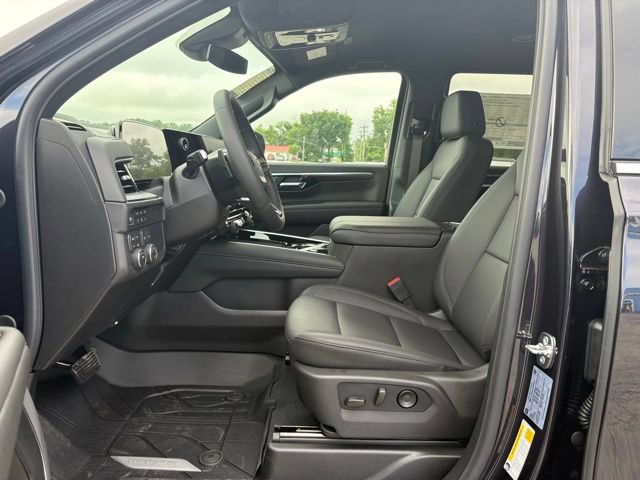 New 2026 Chevrolet Tahoe LT w/ LPO, Dark Essentials Package AWD/4WD image 13