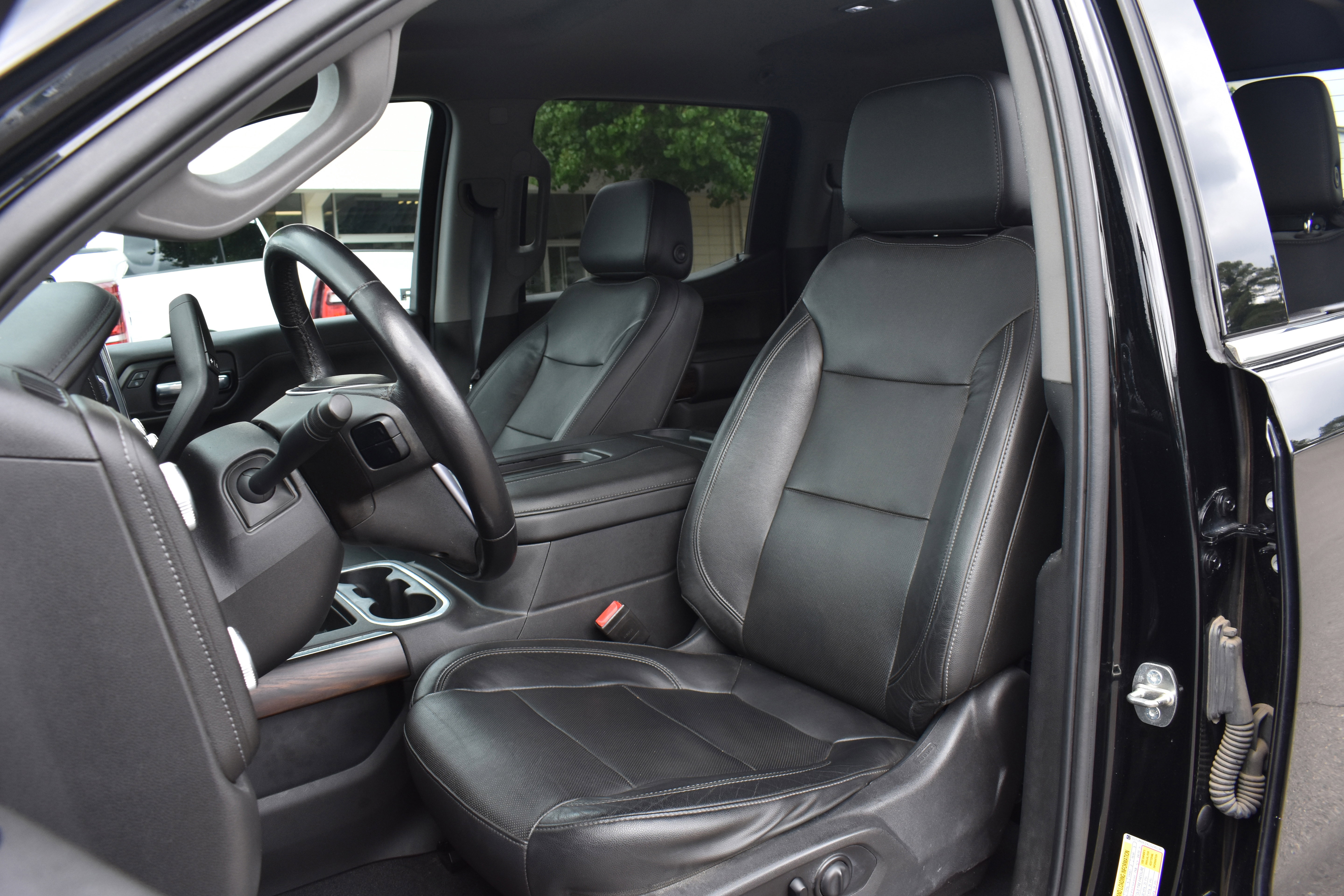 Used 2020 GMC Sierra 1500 SLT w/ SLT Premium Package AWD/4WD image 27