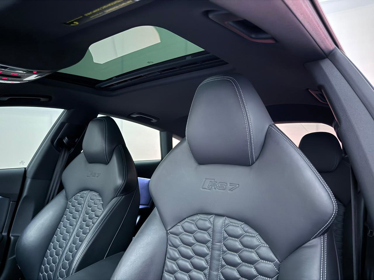 Used 2014 Audi RS 7 Prestige image 22