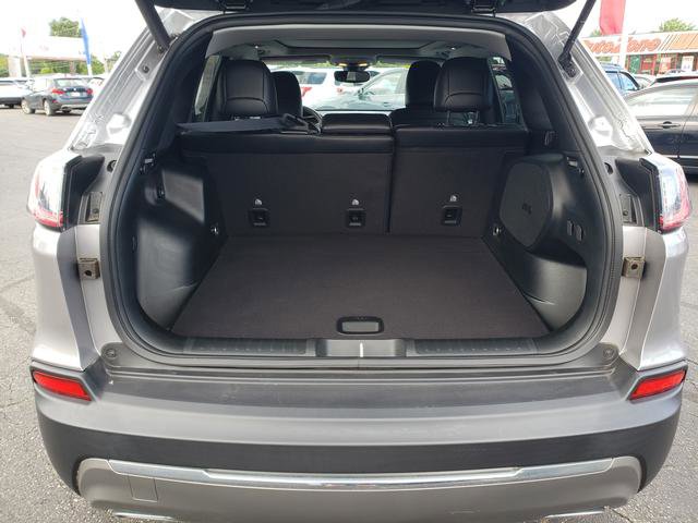 Used 2022 Jeep Cherokee Limited image 7