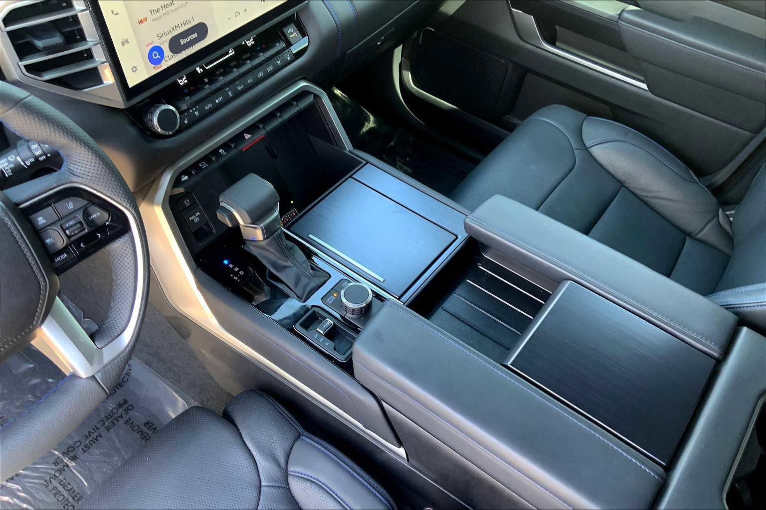 Used 2025 Toyota Sequoia Platinum image 16