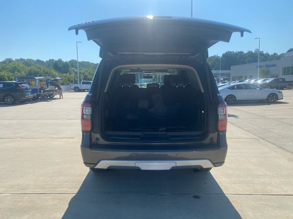 Used 2021 Ford Expedition Platinum AWD/4WD image 18