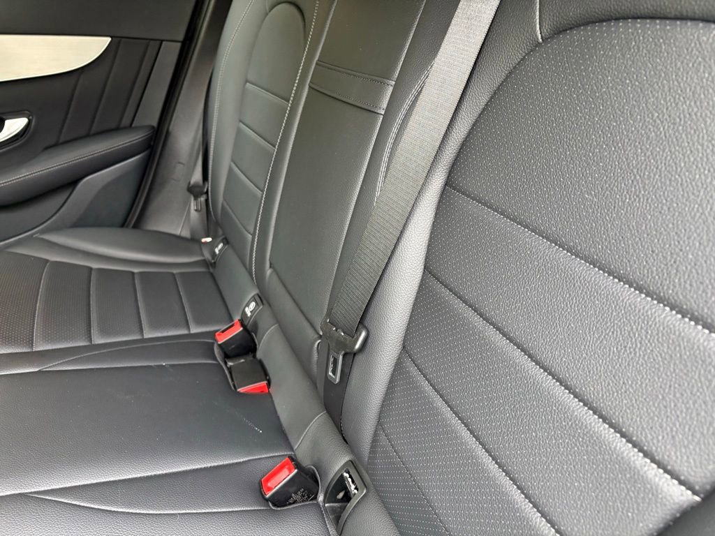 Used 2020 Mercedes-Benz GLC 300 4MATIC Coupe image 7