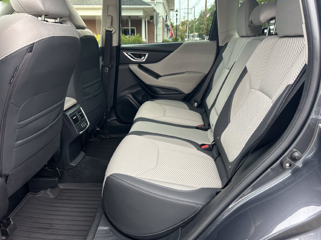 Certified 2023 Subaru Forester Premium AWD/4WD image 29