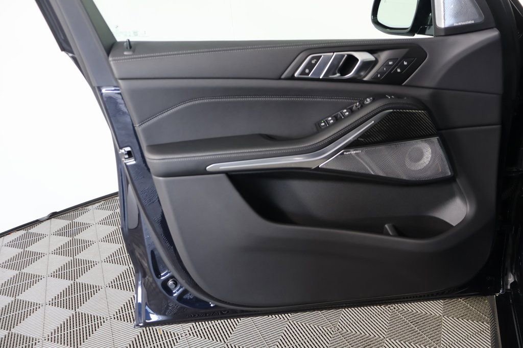 New 2026 BMW X5 M Competition w/ Executive Package image 7