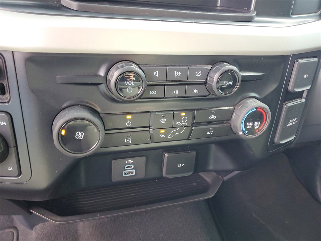 Used 2024 Ford F350 XLT image 21