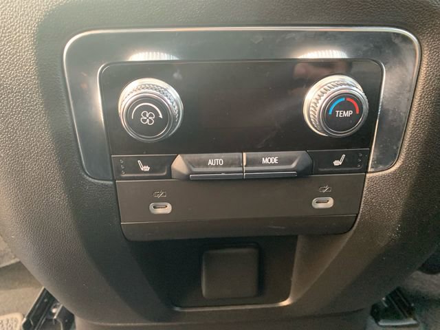 Used 2023 GMC Yukon Denali image 18