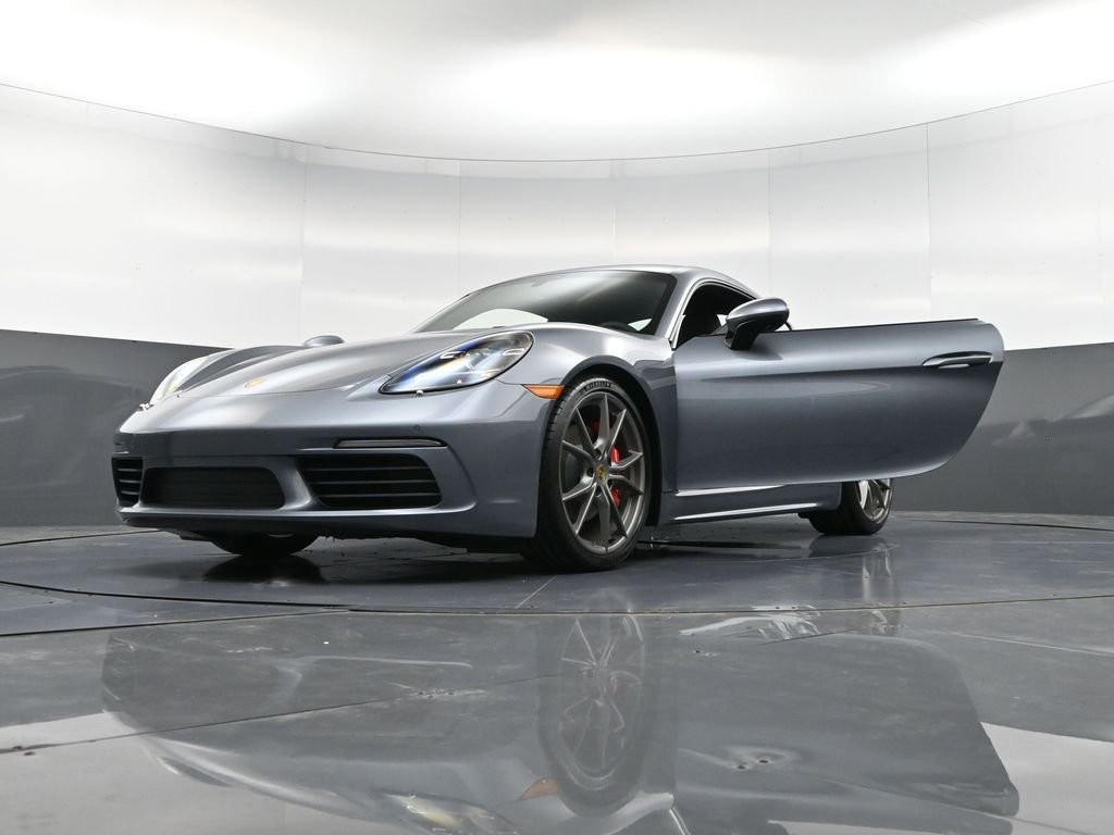 New 2025 Porsche 718 Cayman S RWD image 34