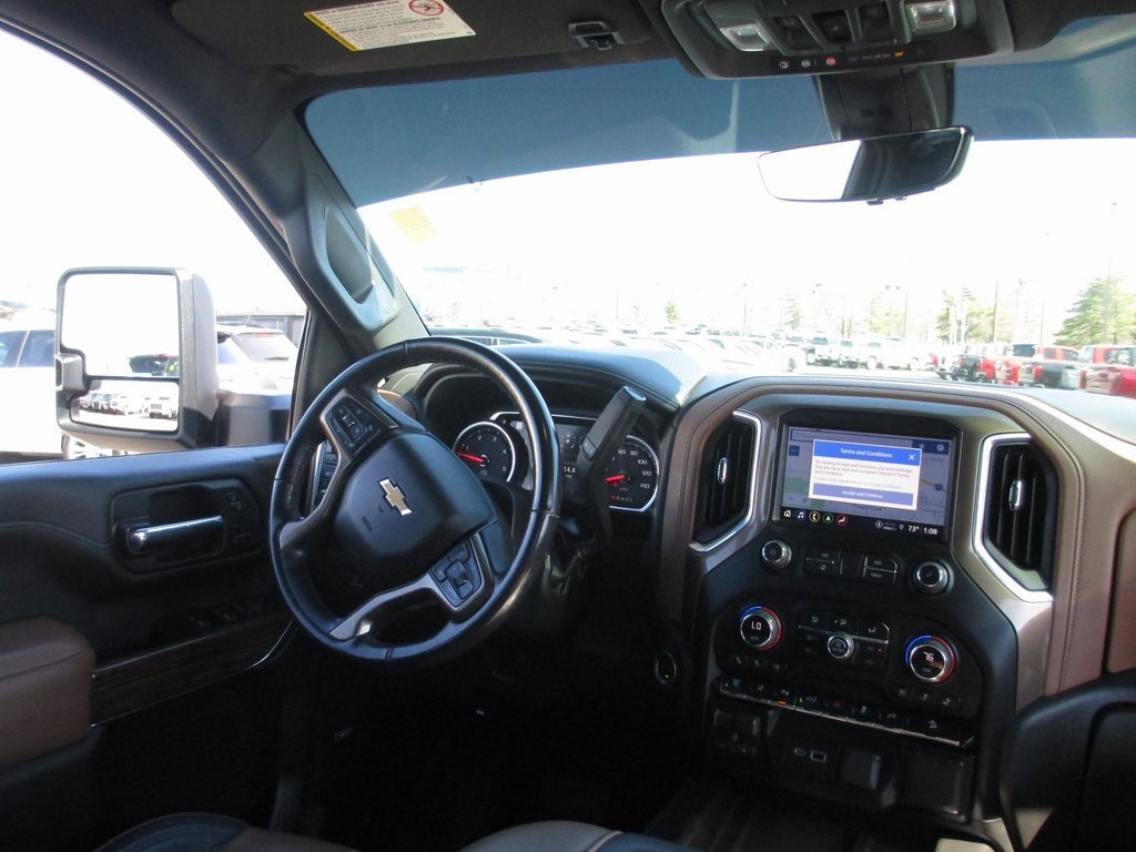 Used 2022 Chevrolet Silverado 2500 High Country w/ Z71 Off-Road Package image 26
