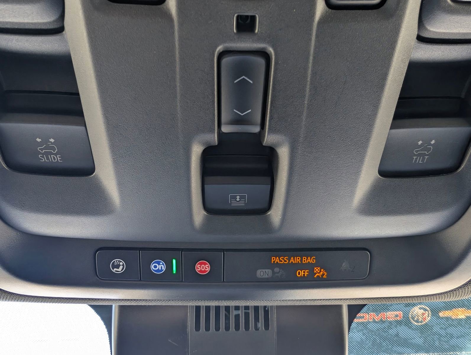 Certified 2023 Chevrolet Suburban Z71 w/ Luxury Package image 21