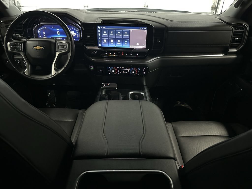 Used 2023 Chevrolet Silverado 1500 LTZ AWD/4WD image 23