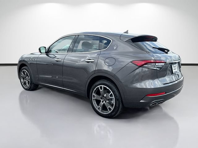 Used 2023 Maserati Levante GT AWD/4WD image 5