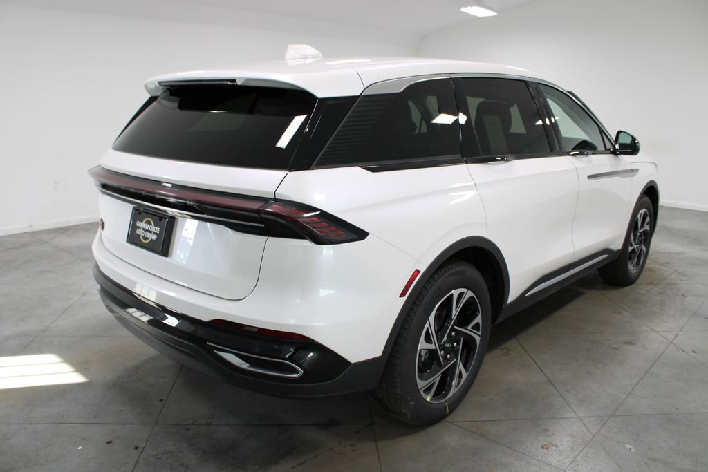 New 2026 Lincoln Nautilus Premier image 8