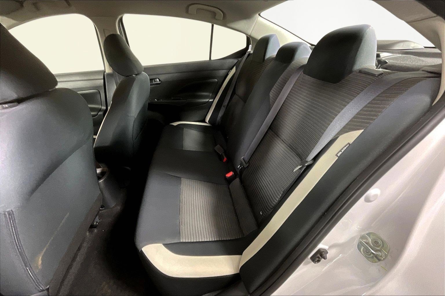 Certified 2020 Nissan Versa SV image 21