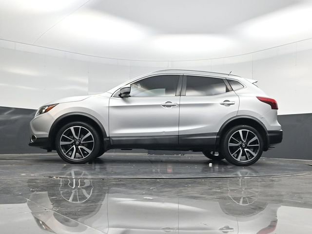 Used 2017 Nissan Rogue Sport SL image 48