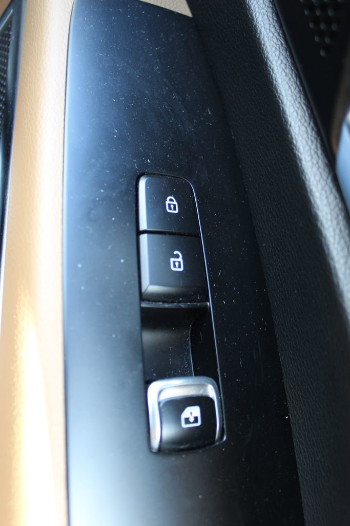 Used 2022 Kia Telluride SX AWD/4WD image 25