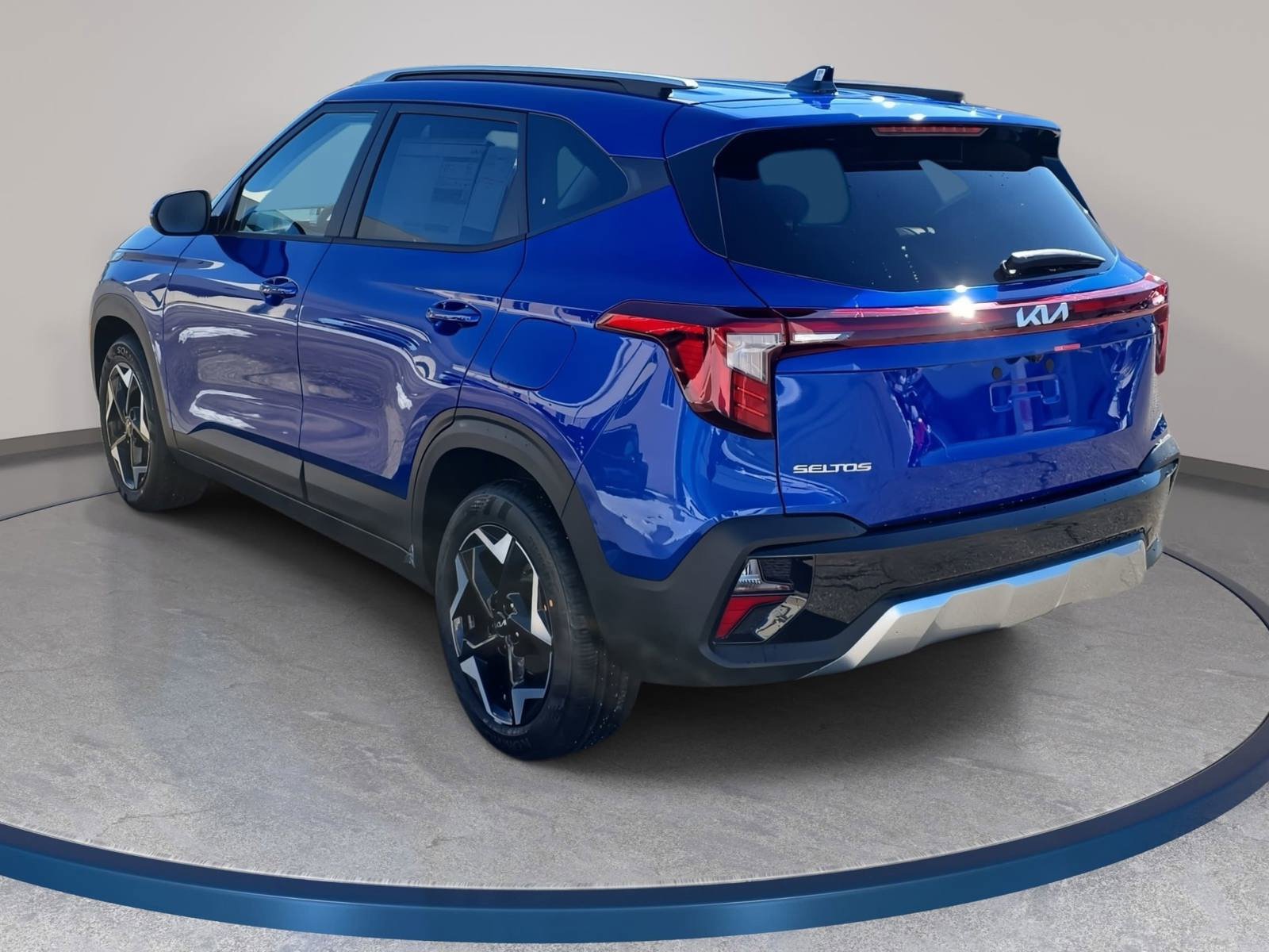 New 2026 Kia Seltos S FWD image 7