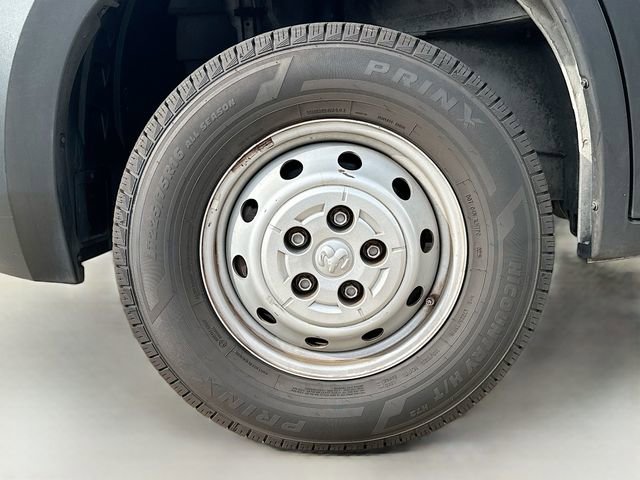 Used 2023 RAM ProMaster 2500 w/ Convenience Group image 27