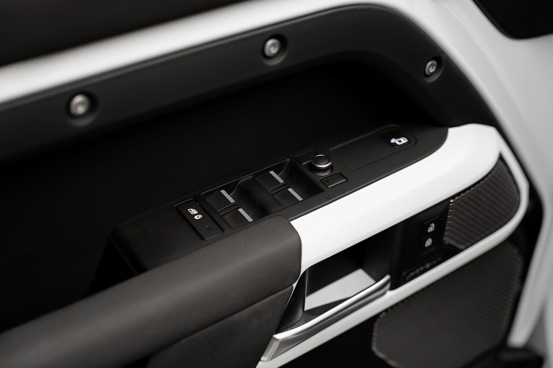 Used 2021 Land Rover Defender 110 S image 54