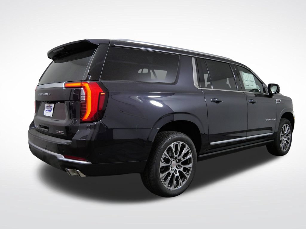 New 2026 GMC Yukon XL Denali w/ Denali Reserve Package AWD/4WD image 2