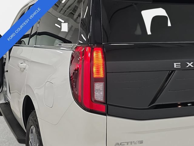 Used 2026 Ford Expedition Active AWD/4WD image 34