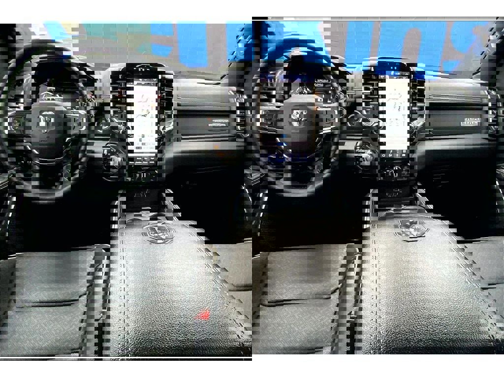 Used 2024 RAM 1500 Laramie image 17