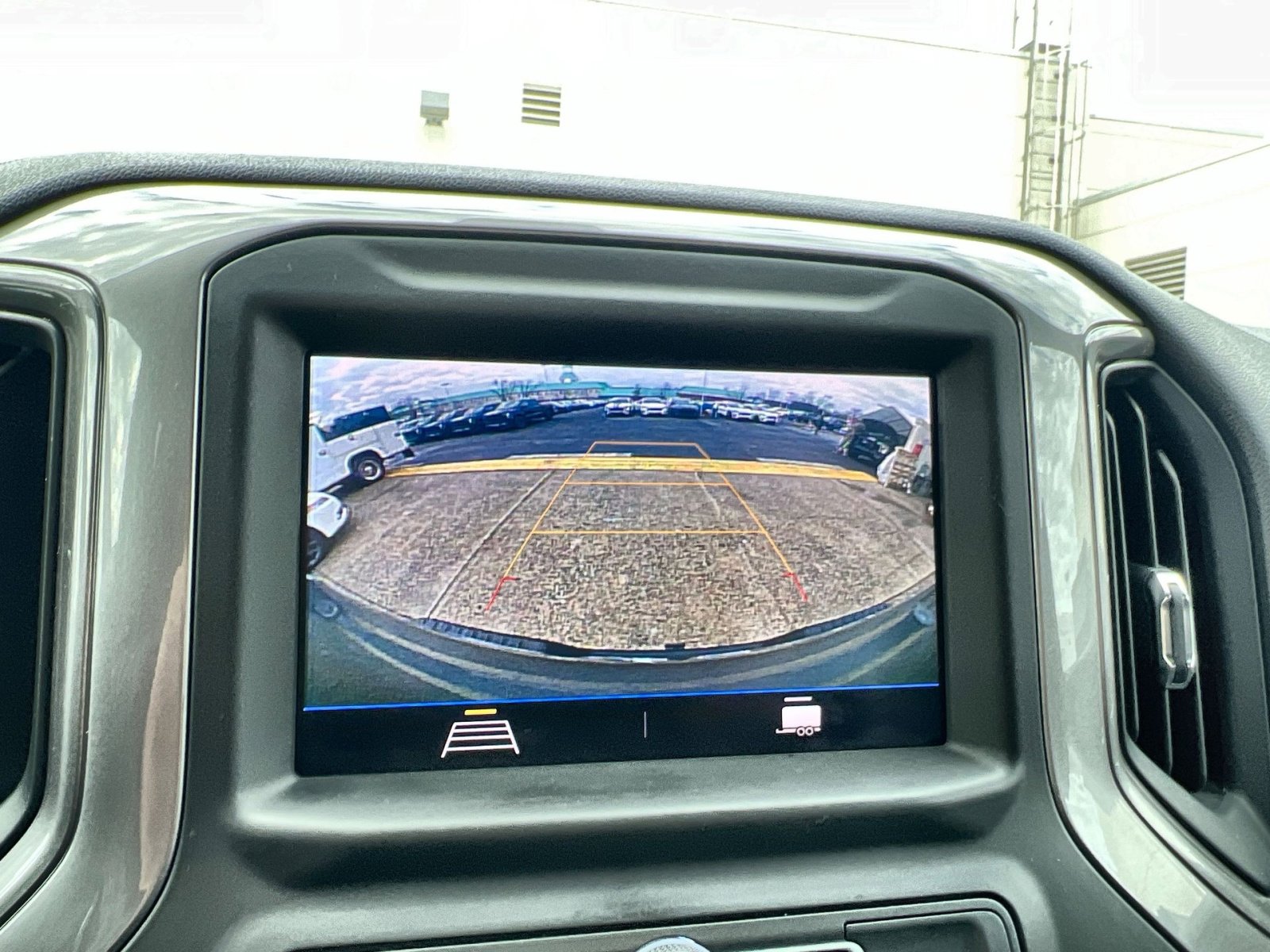 Used 2020 Chevrolet Silverado 1500 Custom Trail Boss w/ Infotainment Package image 19