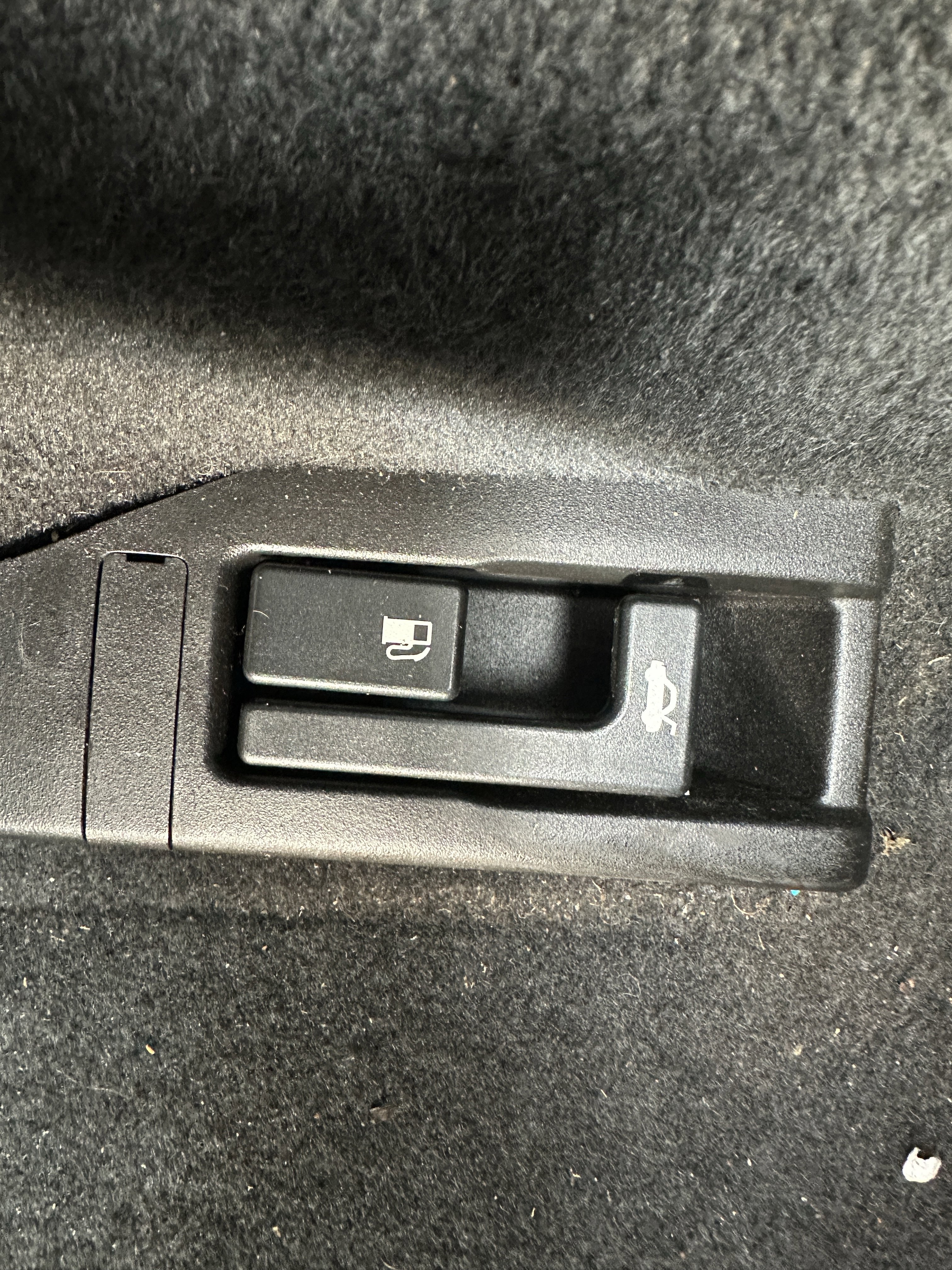 Certified 2023 Subaru Impreza 2.0i image 16