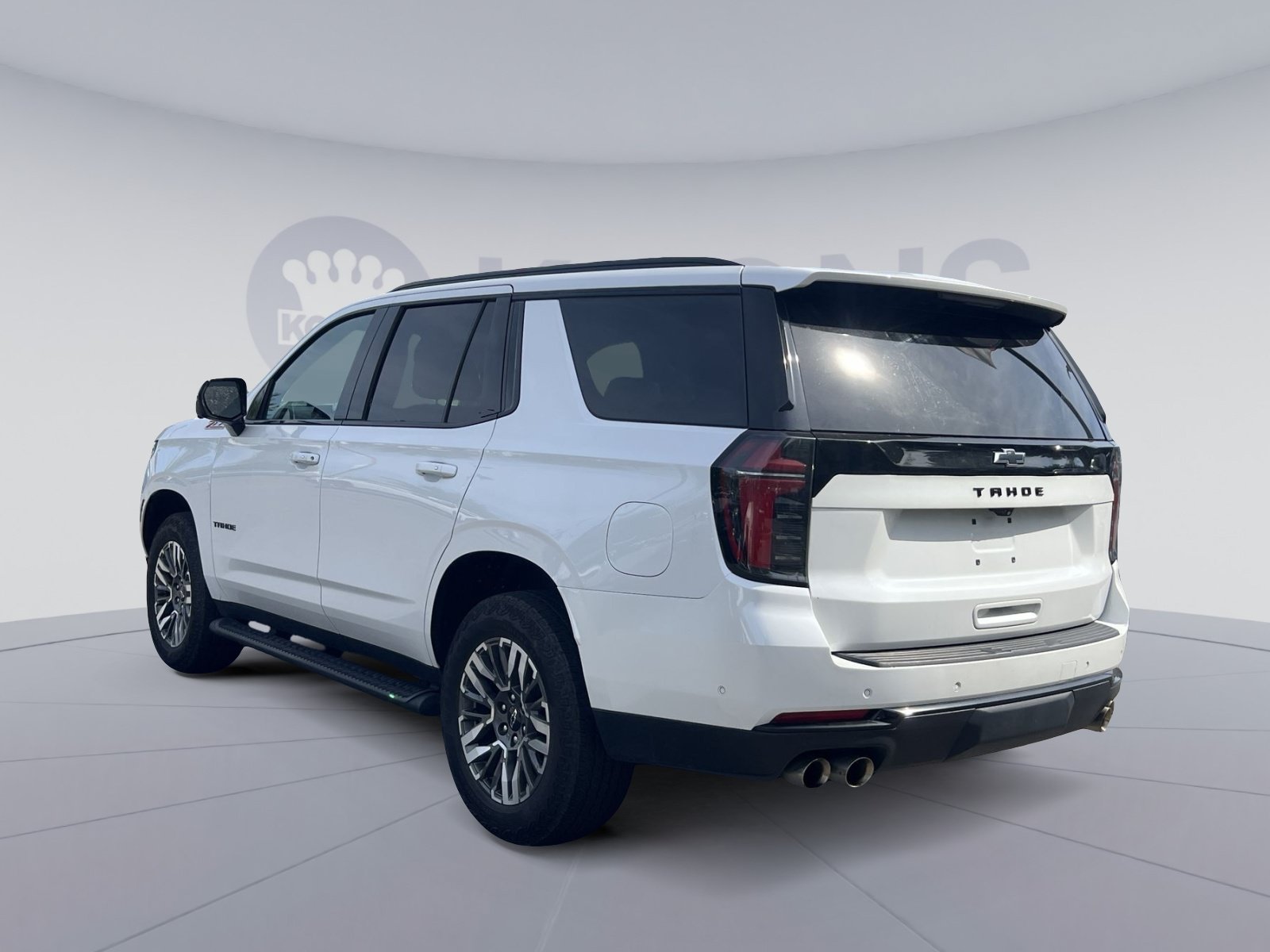 Used 2025 Chevrolet Tahoe Z71 AWD/4WD image 4