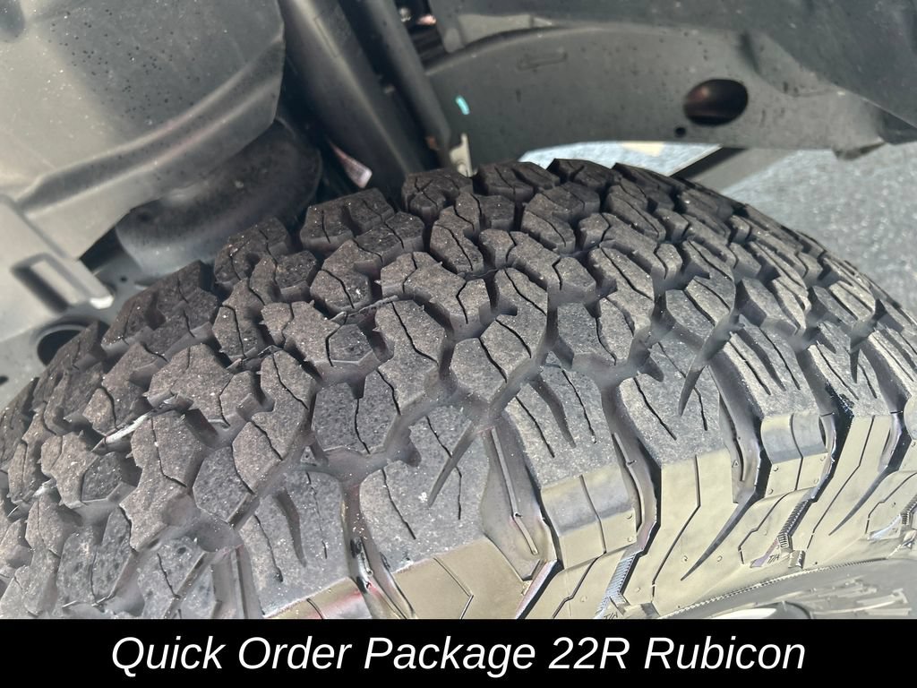 Certified 2025 Jeep Wrangler Unlimited Rubicon AWD/4WD image 13