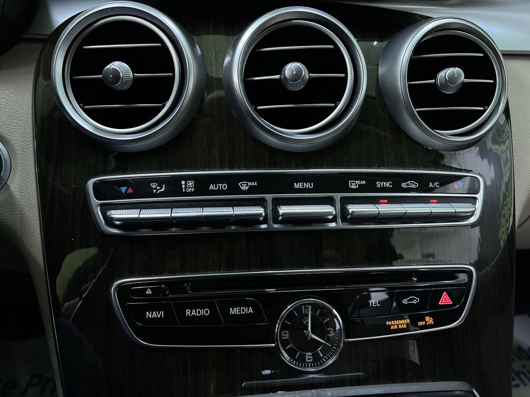 Used 2017 Mercedes-Benz C 300 Sedan w/ Premium 1 Package image 23