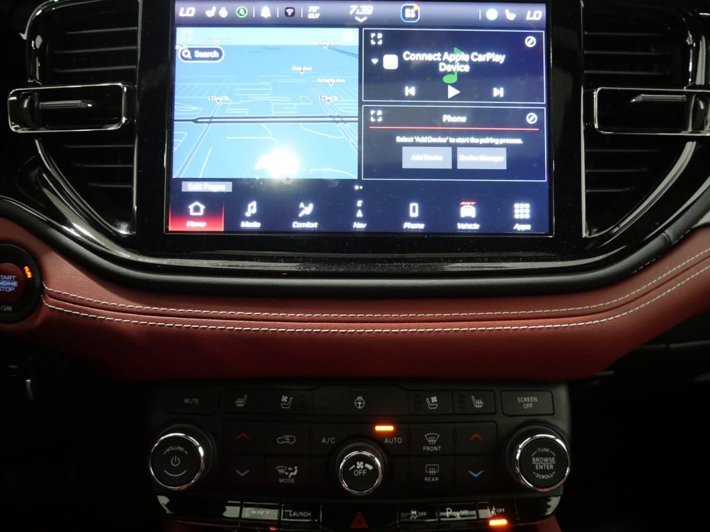 Used 2023 Dodge Durango SRT AWD/4WD image 21