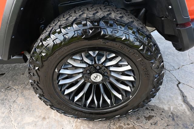 Used 2023 Jeep Wrangler Unlimited Rubicon w/ Cold Weather Group AWD/4WD image 13