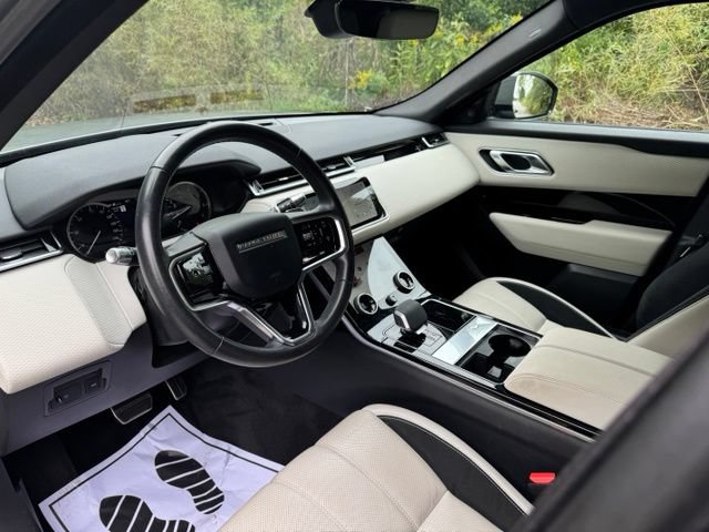Certified 2023 Land Rover Range Rover Velar R-Dynamic S AWD/4WD image 9
