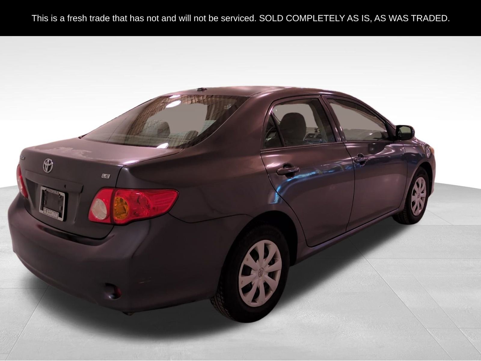 Used 2010 Toyota Corolla LE image 3