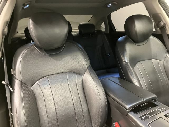 Used 2018 Genesis G80 3.8 w/ Option Group 02 RWD image 34