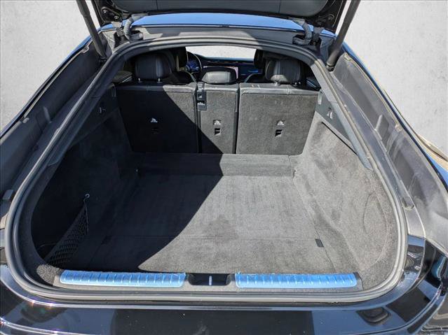 Used 2022 Mercedes-Benz EQS 580 4MATIC Sedan image 6