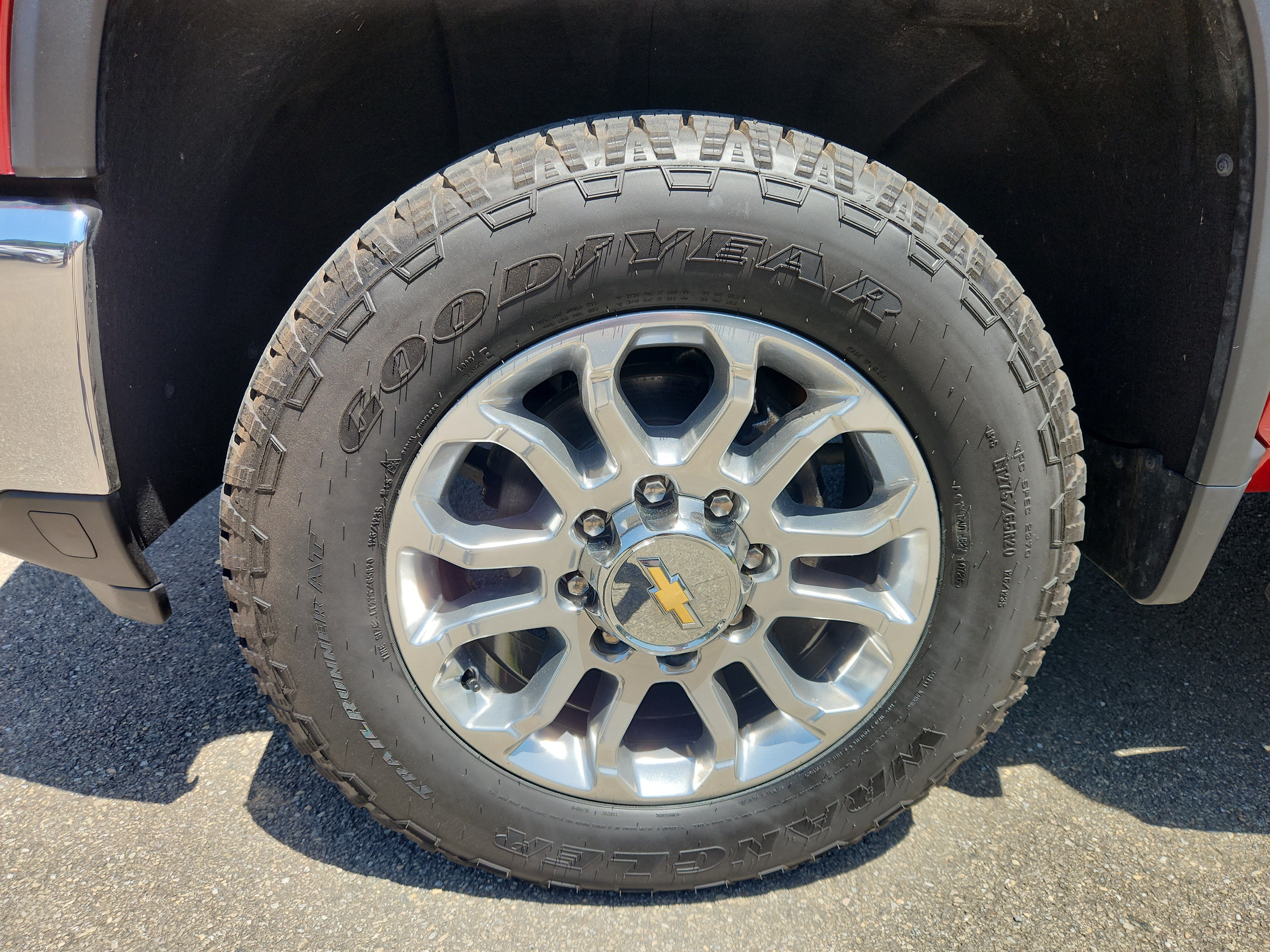 Used 2024 Chevrolet Silverado 2500 LTZ w/ LTZ Premium Package AWD/4WD image 53