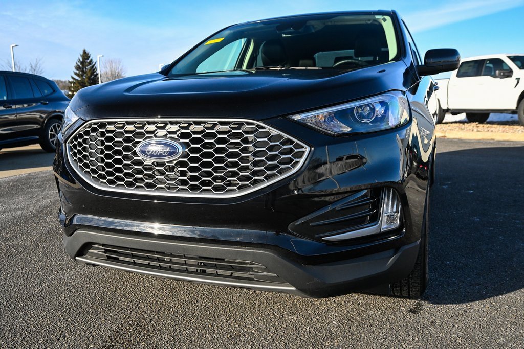 Certified 2024 Ford Edge SEL w/ Convenience Package image 11