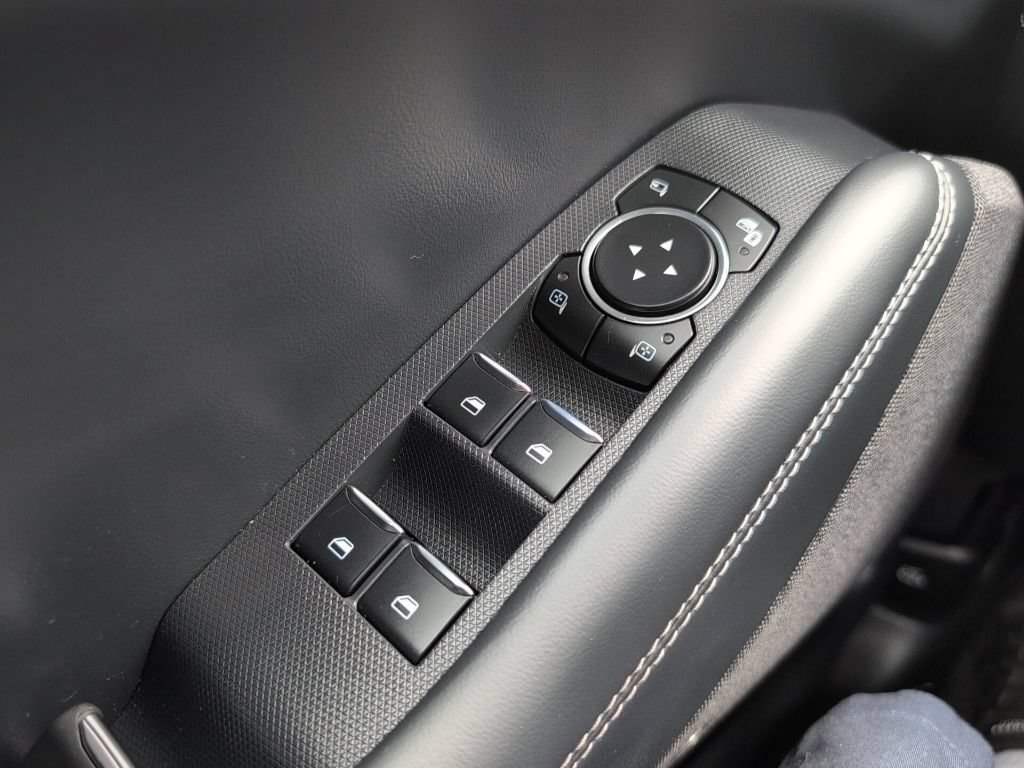 Used 2025 Ford Mustang Mach-E Premium RWD image 23