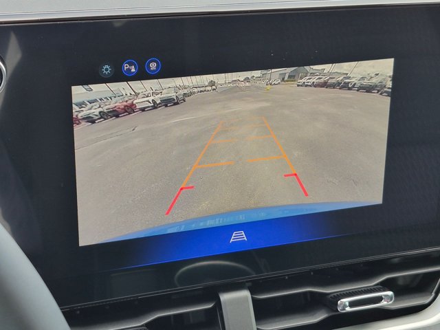 New 2027 Chevrolet Equinox LT FWD image 11