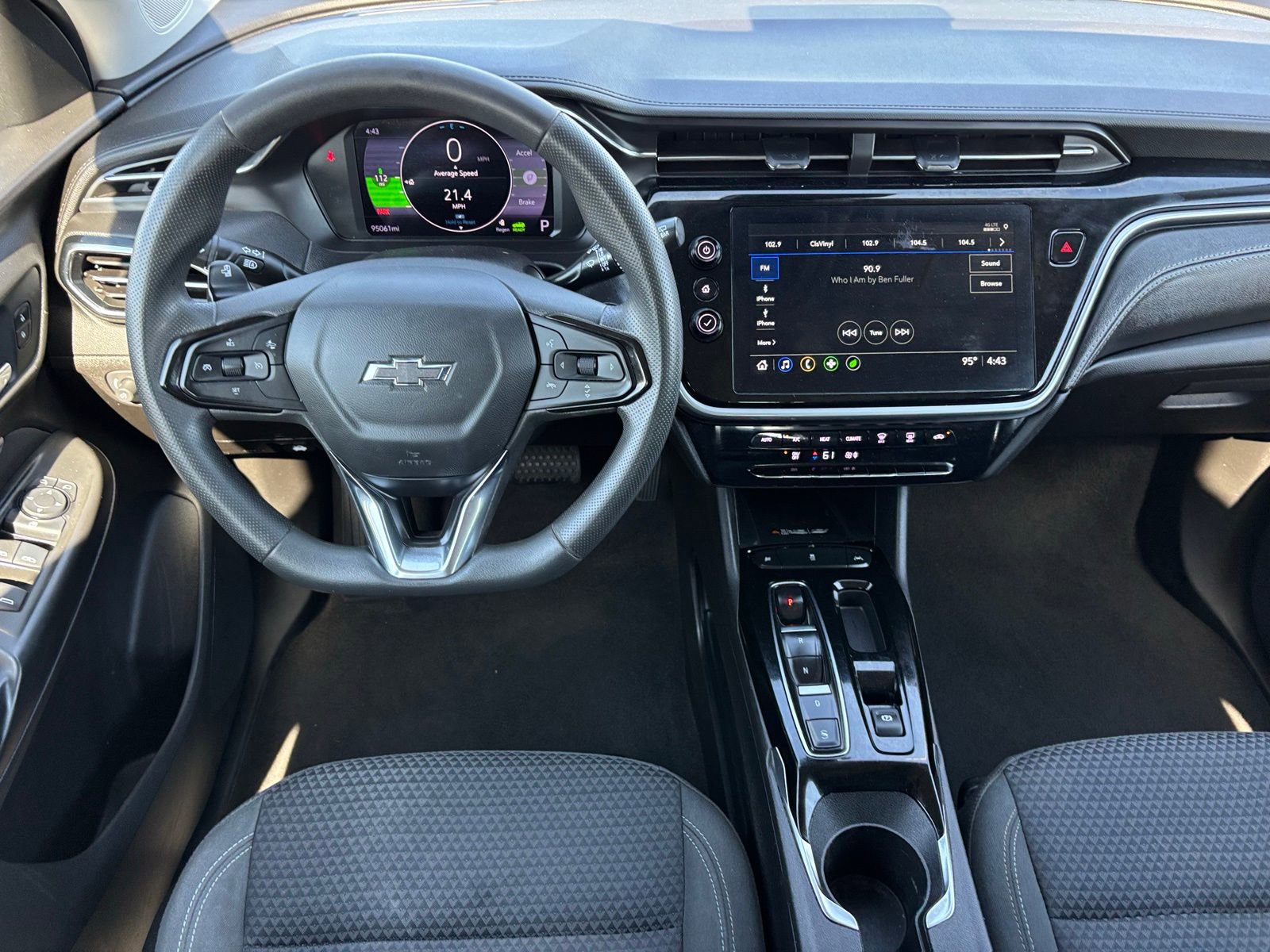 Used 2023 Chevrolet Bolt EUV LT image 5