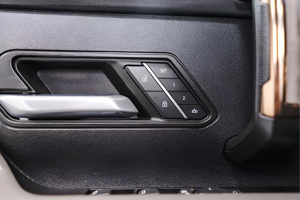 Used 2024 GMC Hummer EV 3X image 28