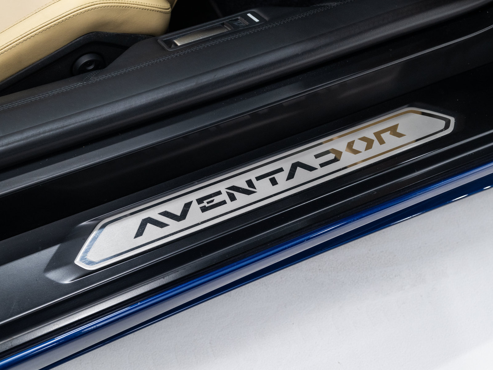 Used 2013 Lamborghini Aventador LP 700-4 AWD/4WD image 43