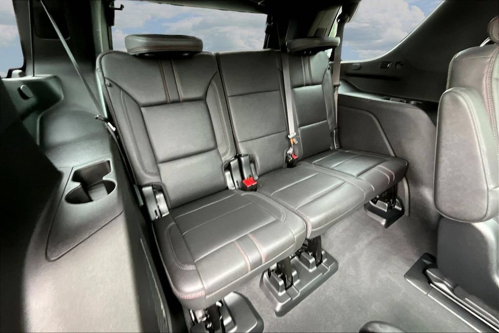 Used 2023 Chevrolet Tahoe RST w/ Luxury Package AWD/4WD image 28