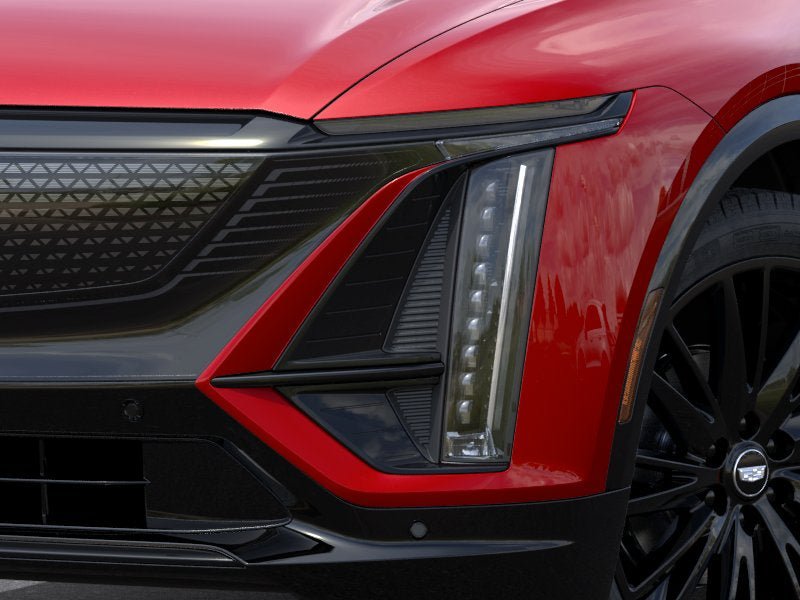 New 2027 Cadillac Lyriq Signature Sport AWD/4WD image 10