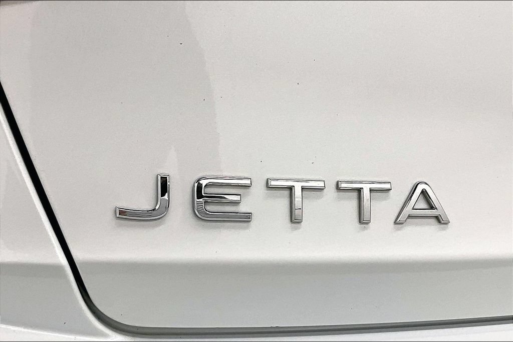 Used 2023 Volkswagen Jetta SE FWD image 23