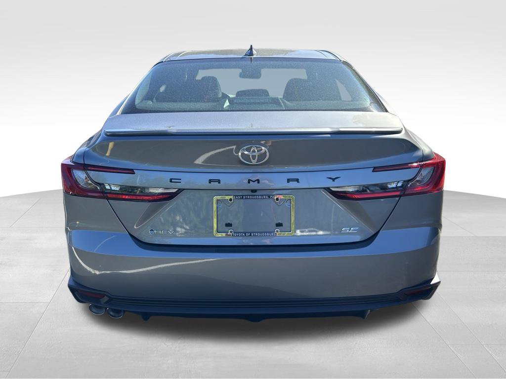 New 2026 Toyota Camry SE w/ Convenience Package FWD image 4